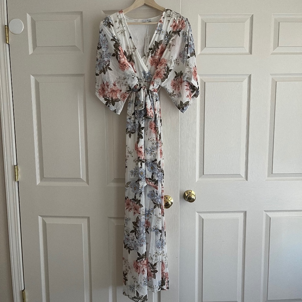Baltic Born Floral Wrap Dress (Kia Wrap Dress) size Medium